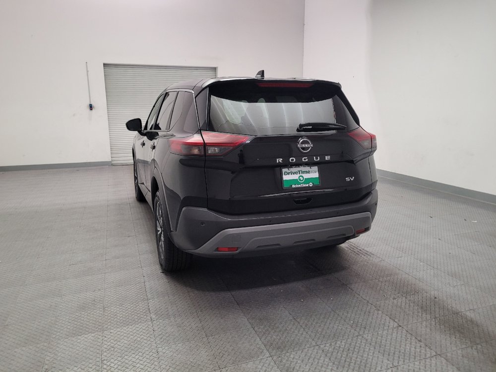 Used 2023 Nissan Rogue SV FWD image 6