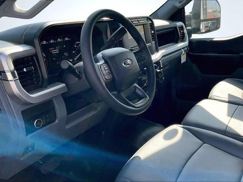 Used 2024 Ford F450 XL w/ XL Chrome Package RWD image 6