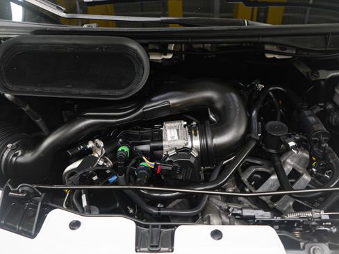 Used 2024 Ford Transit 350 XLT RWD image 28