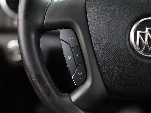 Used 2010 Buick Enclave CXL w/ Trailering Provision Package image 28