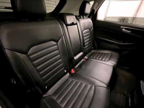 Used 2016 Ford Edge SEL w/ Equipment Group 201A image 27