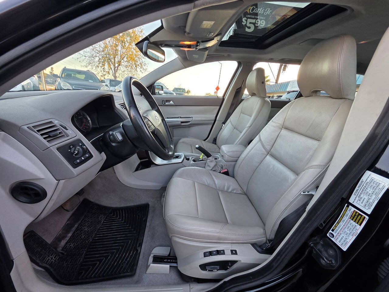 Used 2005 Volvo V50 T5 FWD image 22