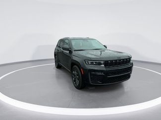 New 2026 Jeep Grand Cherokee Summit video 2