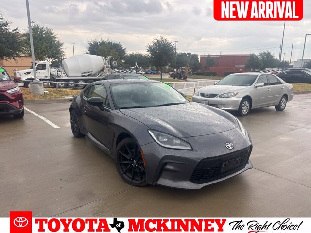 Used 2024 Toyota GR86 Premium RWD image 1