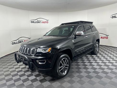 Used 2020 Jeep Grand Cherokee Overland image 2