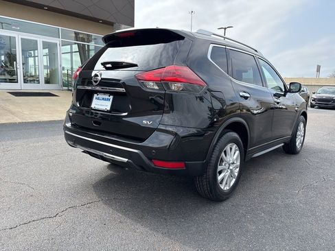 Used 2019 Nissan Rogue SV image 5
