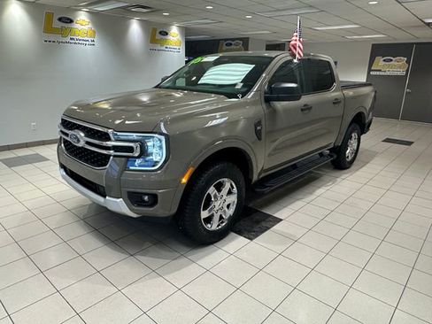 Used 2025 Ford Ranger XLT w/ Equipment Group 301A High AWD/4WD image 2