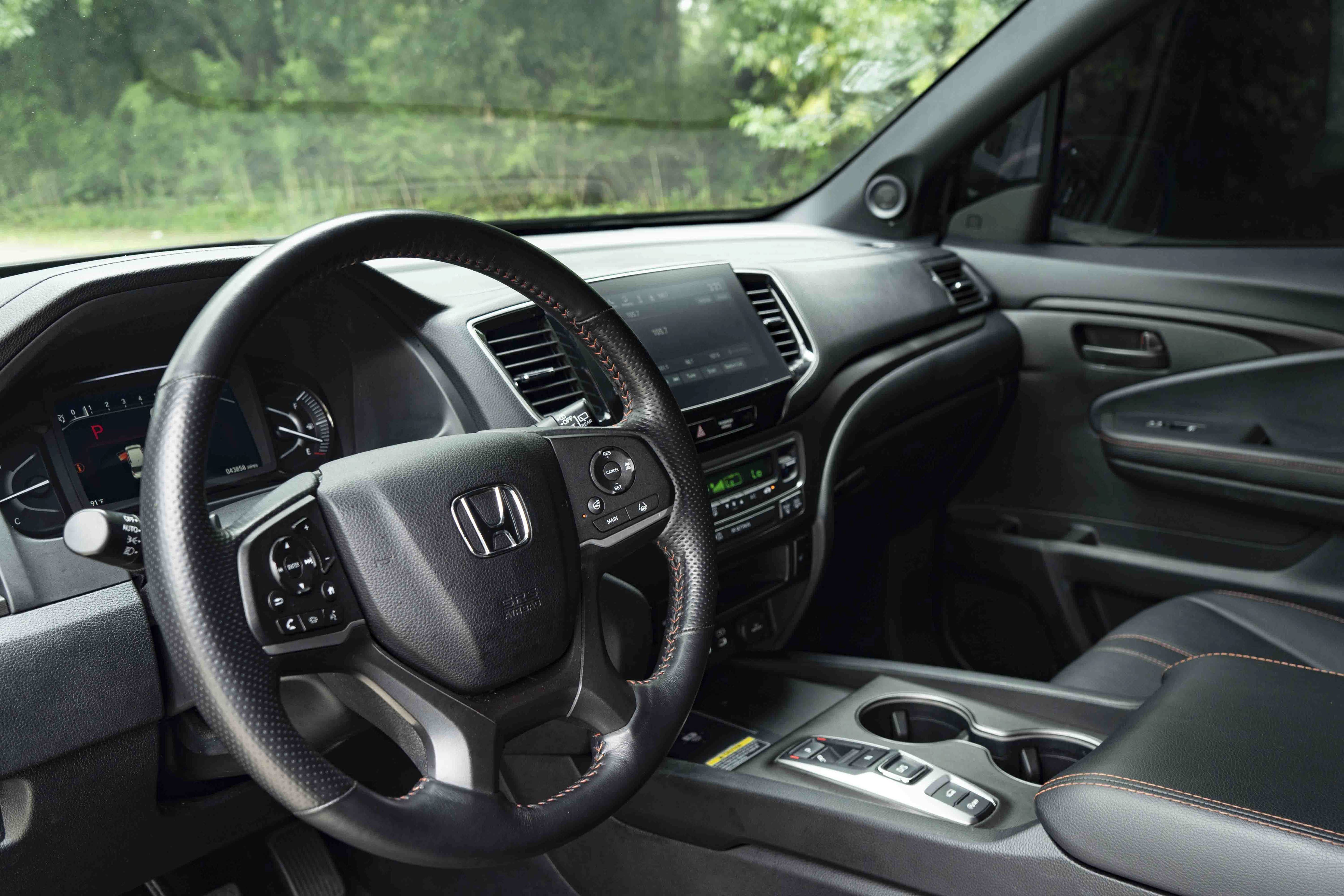Used 2024 Honda Passport TrailSport image 16
