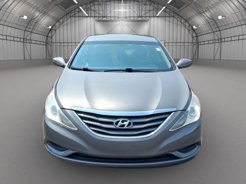 Used 2011 Hyundai Sonata GLS FWD image 8