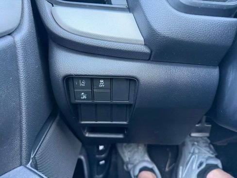 Used 2020 Honda CR-V LX image 18