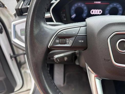 Used 2019 Audi Q3 2.0T Premium AWD/4WD image 16