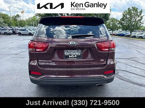 Used 2020 Kia Sorento LX w/ LX I4 Convenience Package FWD image 4