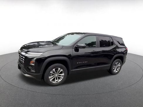 Used 2025 Chevrolet Equinox LT image 8