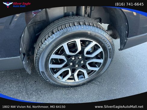 Used 2022 Ford Maverick Lariat FWD image 13