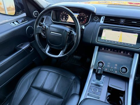 Used 2020 Land Rover Range Rover Sport HSE image 13