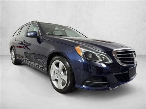 Used 2016 Mercedes-Benz E 350 4MATIC Wagon image 1