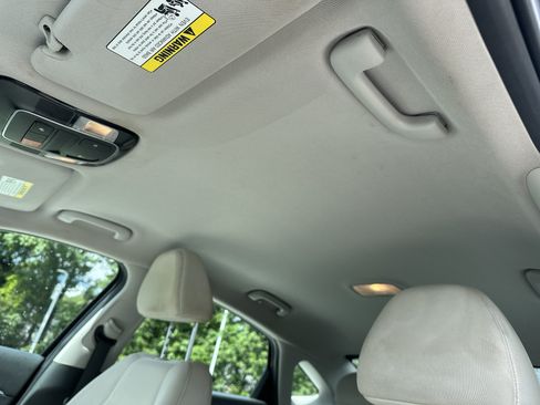 Used 2025 Hyundai Sonata SEL FWD image 28
