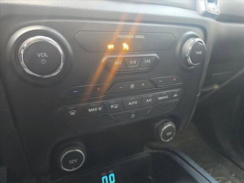 Used 2021 Ford Ranger XLT image 17