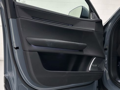 Used 2025 Polestar Polestar 3 image 23