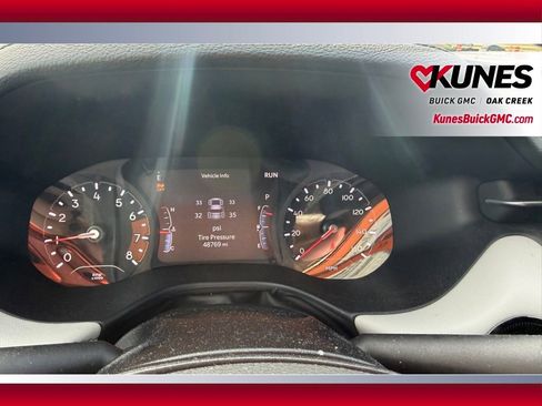 Used 2025 Jeep Compass Limited AWD/4WD image 28