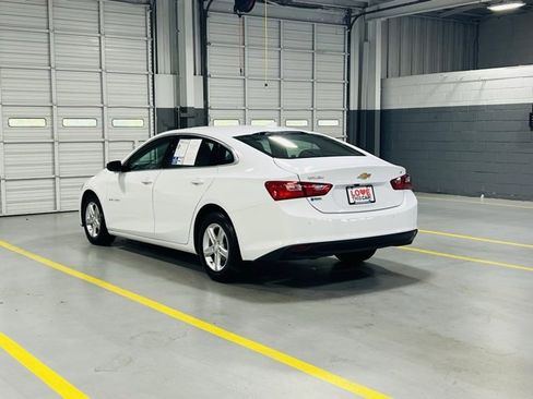 Used 2024 Chevrolet Malibu LT image 15
