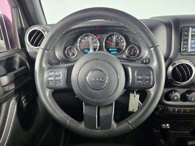 Used 2017 Jeep Wrangler Unlimited Sahara w/ Max Tow Package AWD/4WD image 21