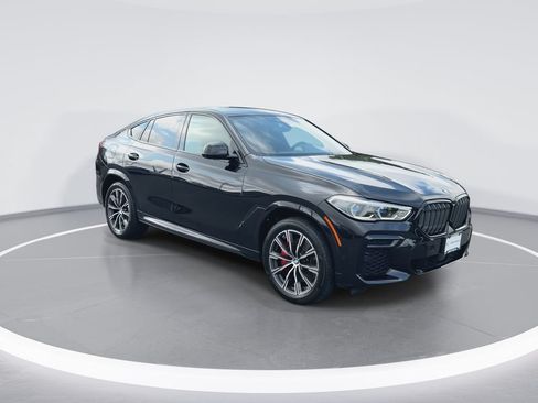 Used 2023 BMW X6 xDrive40i w/ Executive Package AWD/4WD image 2