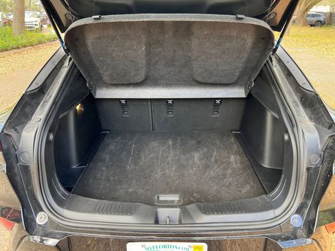 Used 2025 Buick Envista Sport Touring image 27