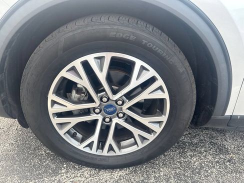 Used 2020 Ford Escape SEL FWD image 50