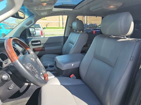 Used 2013 Toyota Sequoia Platinum AWD/4WD image 26