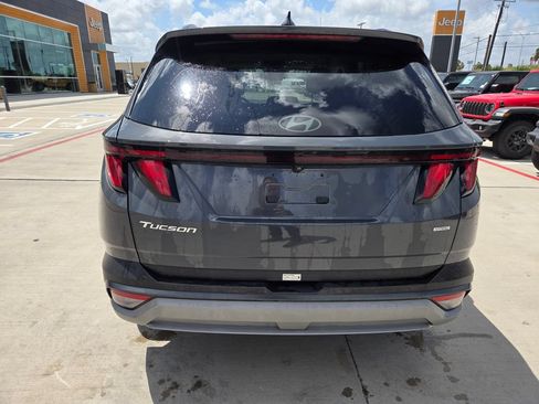 Used 2025 Hyundai Tucson SEL AWD/4WD image 4