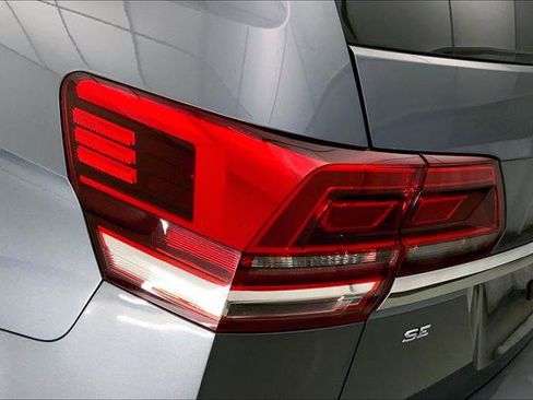 Used 2019 Volkswagen Atlas SE image 28
