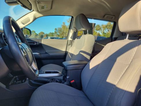 Certified 2023 Toyota Tacoma SR5 image 18