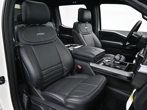 New 2025 Ford F150 Platinum w/ Equipment Group 702A High image 38