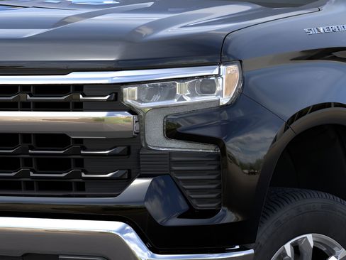 Used 2026 Chevrolet Silverado 1500 LT AWD/4WD image 10
