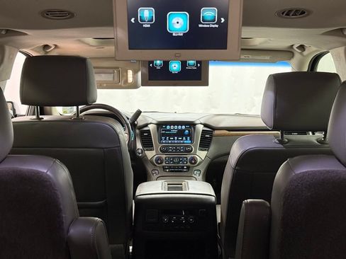 Used 2020 GMC Yukon XL Denali w/ Open Road Package AWD/4WD image 21