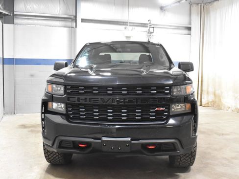 Used 2021 Chevrolet Silverado 1500 Custom Trail Boss w/ Midnight Edition AWD/4WD image 29
