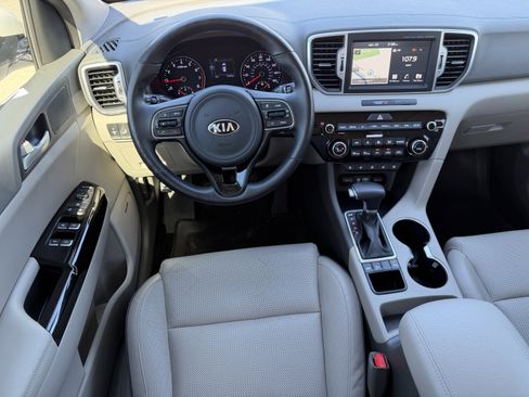 Used 2018 Kia Sportage EX w/ Option Group 040 image 15