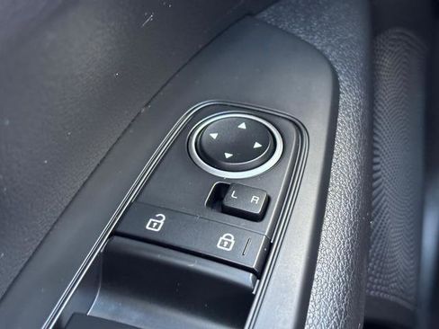 Certified 2023 Kia Forte LXS image 22