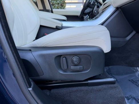 Used 2022 Land Rover Range Rover Sport HSE Dynamic image 35