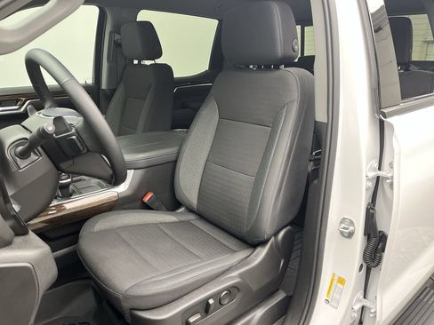 New 2026 GMC Sierra 1500 Elevation image 10