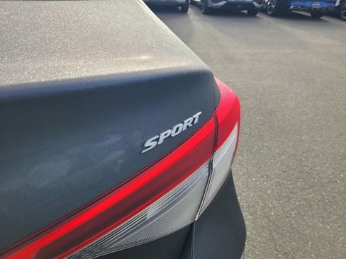 Used 2022 Honda Civic Sport image 7