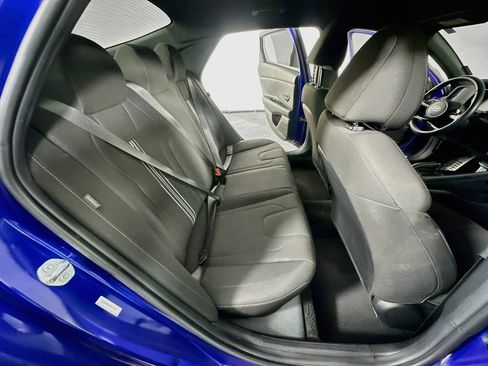 Used 2025 Hyundai Elantra Sport w/ Cargo Package FWD image 11