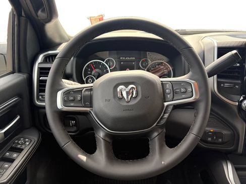 New 2026 RAM 3500 Big Horn AWD/4WD image 13