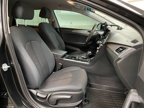 Used 2019 Hyundai Sonata SE image 14