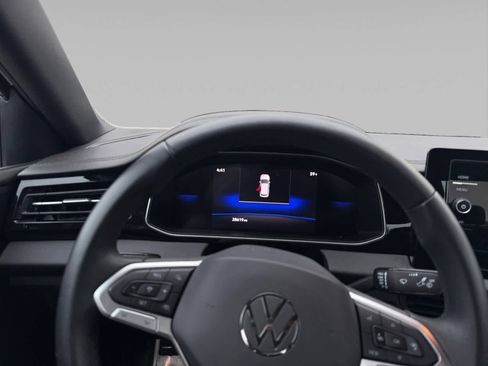 Used 2025 Volkswagen Jetta Sport FWD image 14