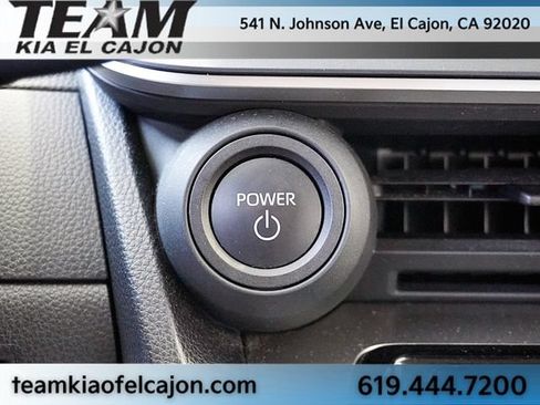 Used 2025 Toyota Prius LE FWD image 30