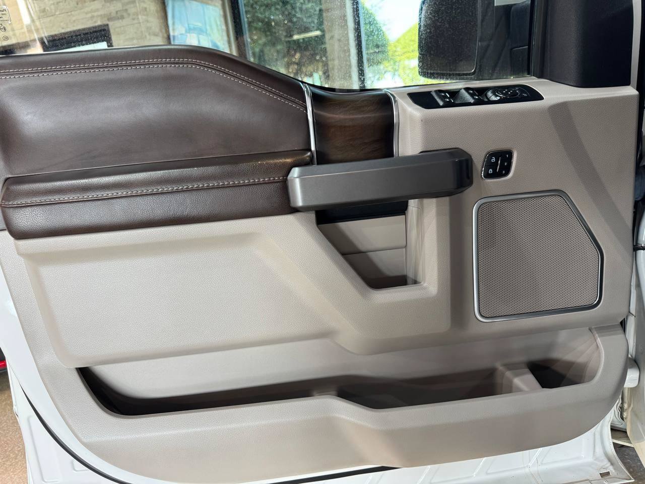 Used 2019 Ford F150 Limited w/ Trailer Tow Package AWD/4WD image 16