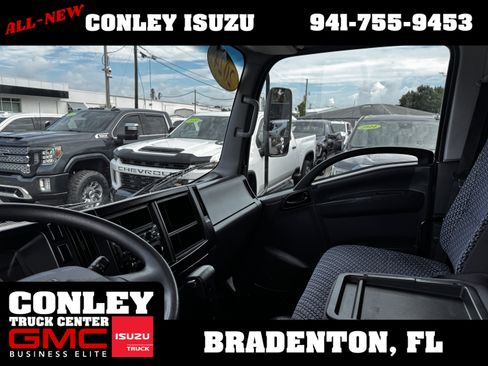Used 2024 Isuzu NPR RWD image 5