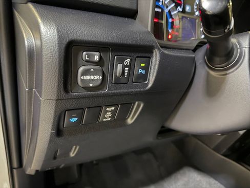 Used 2019 Toyota 4Runner Limited AWD/4WD image 54